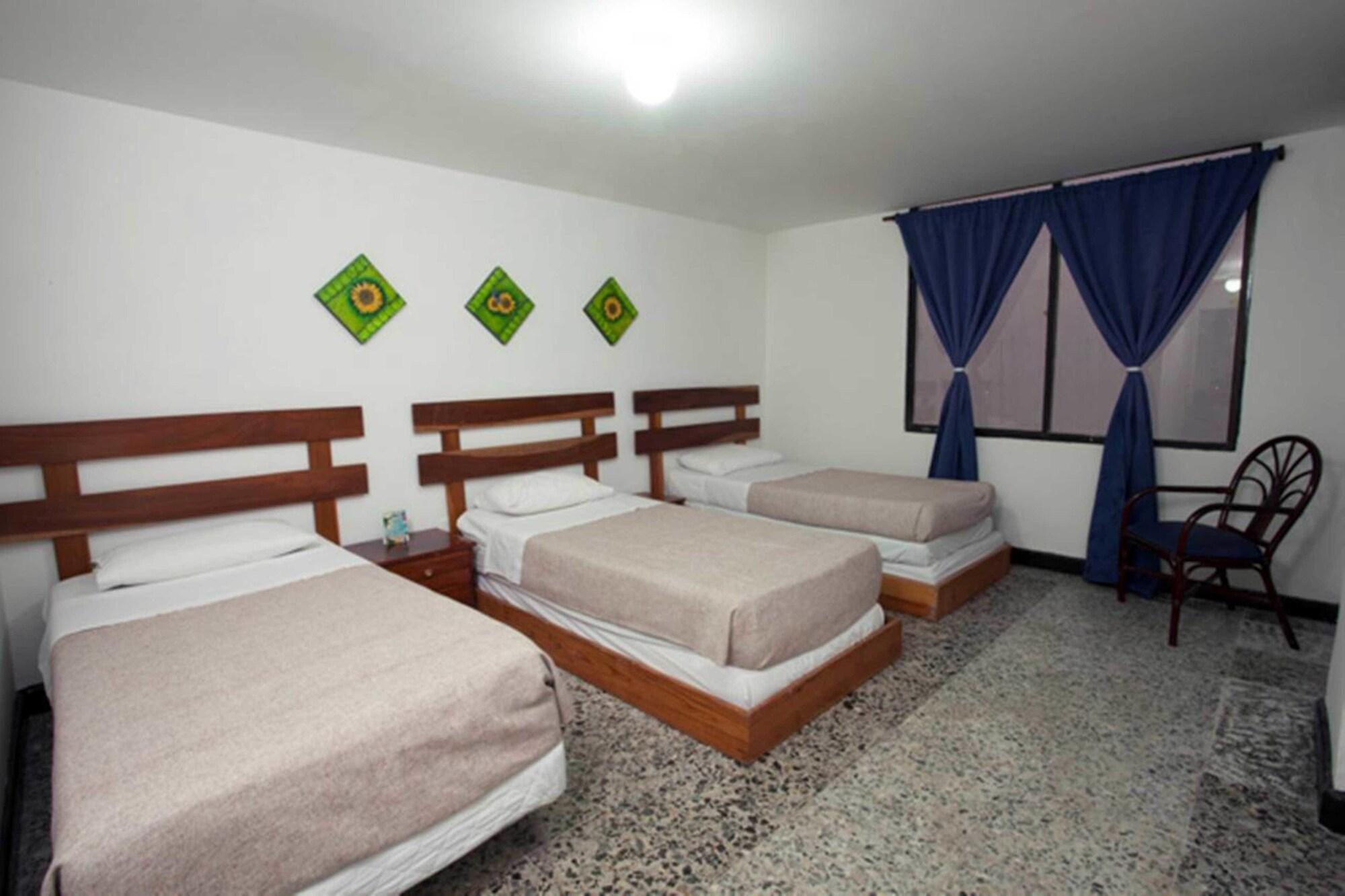 On Vacation Coral Flower San Andres  Ngoại thất bức ảnh