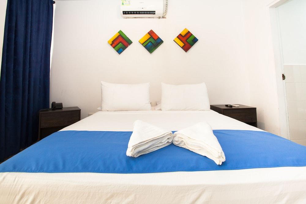 On Vacation Coral Flower San Andres  Ngoại thất bức ảnh