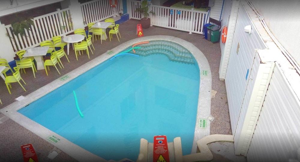 On Vacation Coral Flower San Andres  Ngoại thất bức ảnh